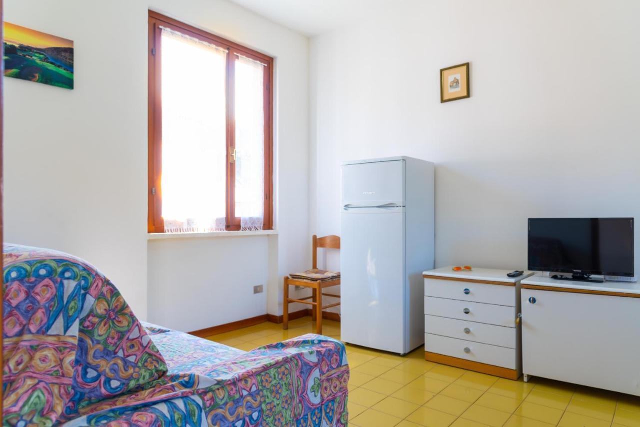 Appartamenti La Baia Lido 费拉约港 外观 照片