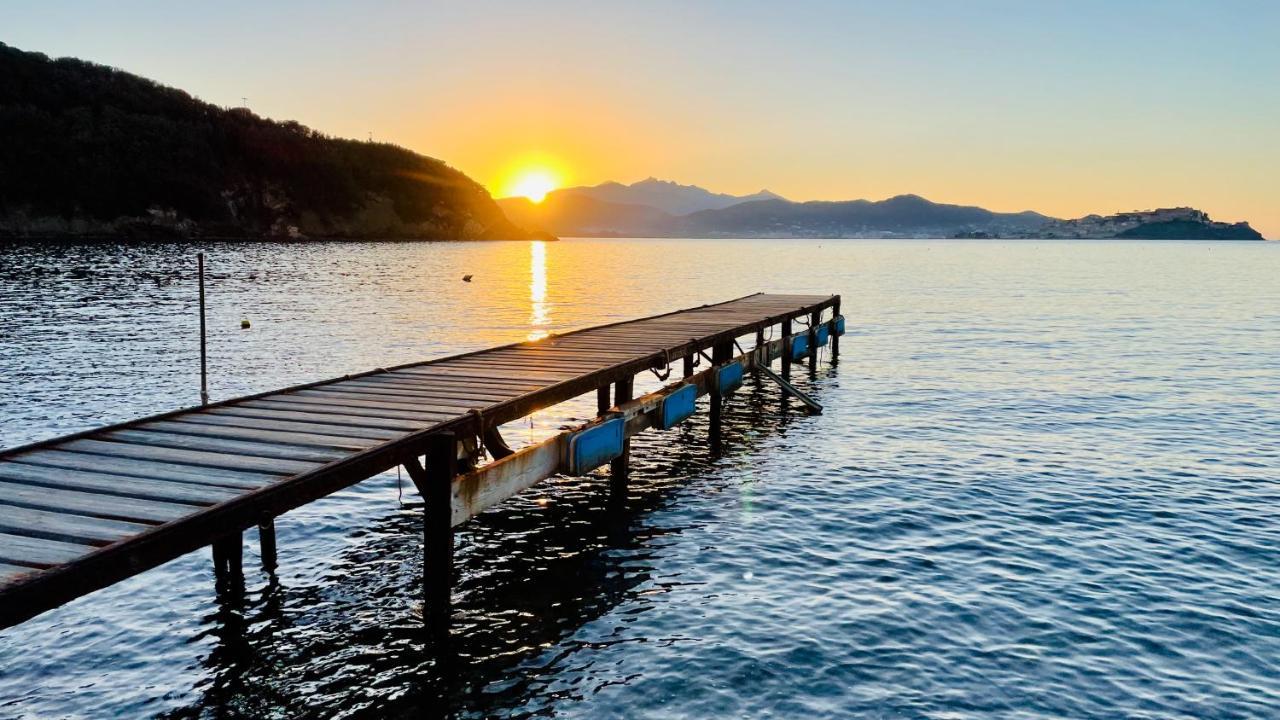 Appartamenti La Baia Lido 费拉约港 外观 照片